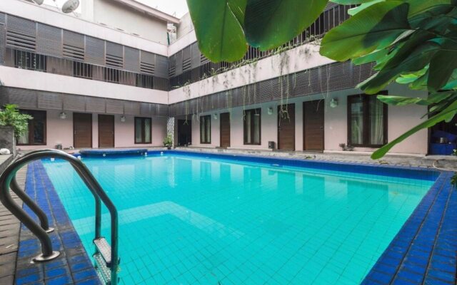 OYO 107 Kusuma Kemang Suite