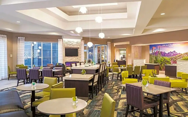 La Quinta Inn And Suites Phoenix Chandler
