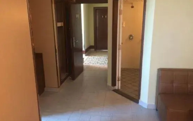 Fenghuangcheng Hotel