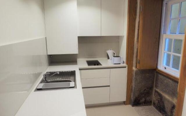 Belomont6 Apartments