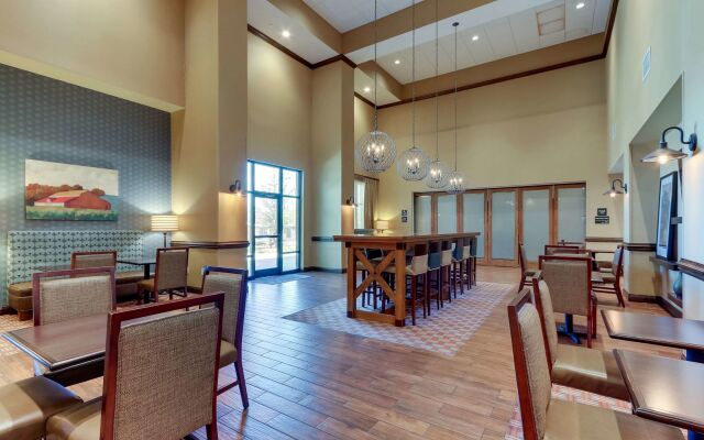 Hampton Inn & Suites Hartsville