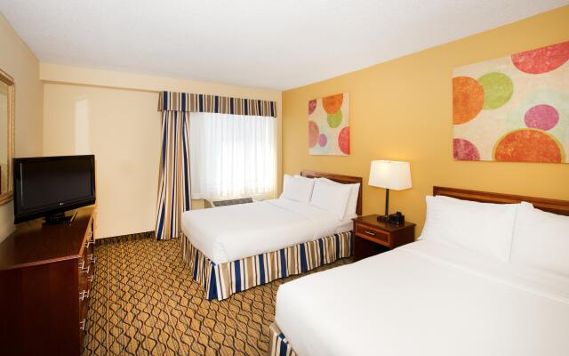 Holiday Inn & Suites Chicago - Downtown, an IHG Hotel