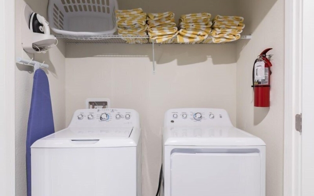 9BR ChampionsGate Pool Home