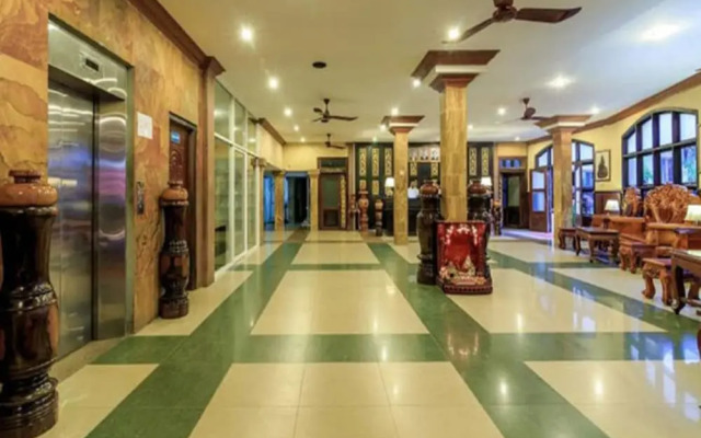 Lemongrass & Ginger Hotel