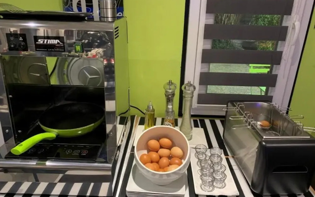 Enzo Hotel Brétigny