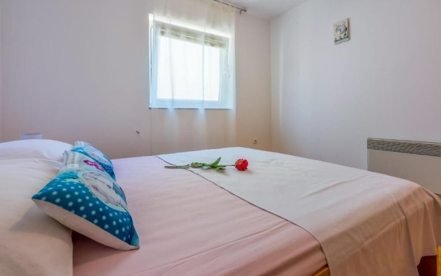 Apartments Pirin