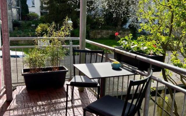 Zentrale Ferienwohnung mit Balkon in Aachen