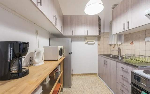 Relaxing Koukaki Apartment by CloudKeys