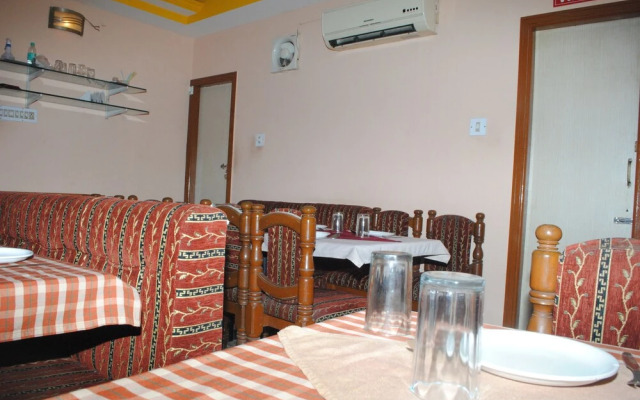 Hotel Pancharatna Paradise