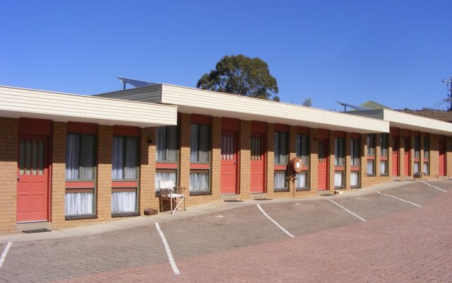 Eaglehawk Motel