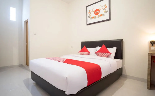 Kamani Homestay Syariah by OYO Rooms