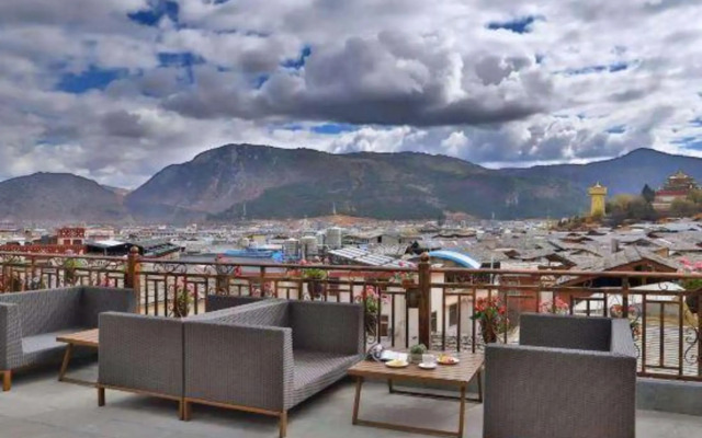 The 5th Meteorite Grace Hotel