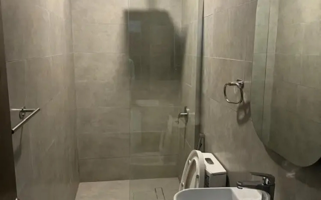 Al Thanaa Al Raqi Serviced Apartments