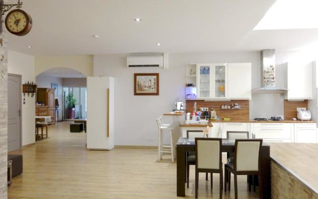 Cannes 250m2 - 8mn Walking distance Palais Festivals and Beach