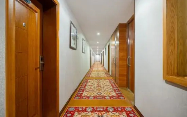 Phoenix International Hotel