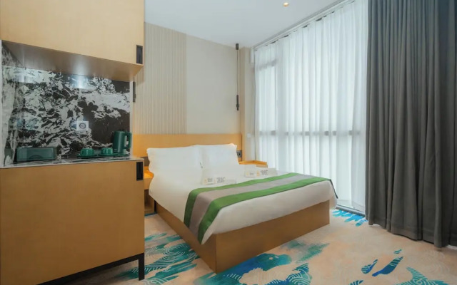 Bliss Palace Hotel & Spa