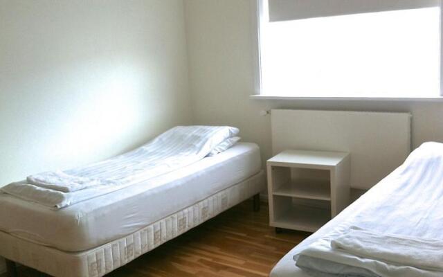 H104 Guesthouse