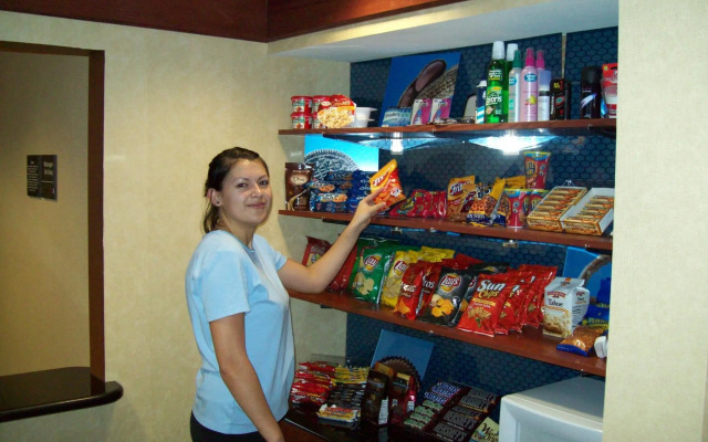 Hampton Inn & Suites Enid