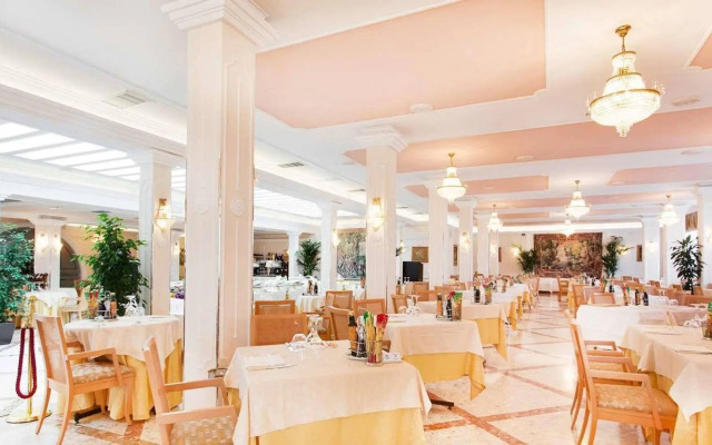 Hotel Gambrinus & Strand