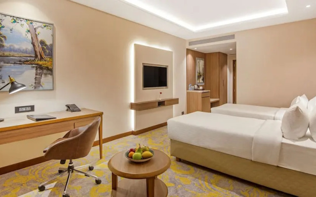 Golden Tulip Jalandhar