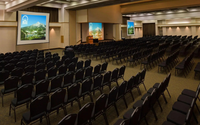 The Summit Hotel at Big Sky Resort