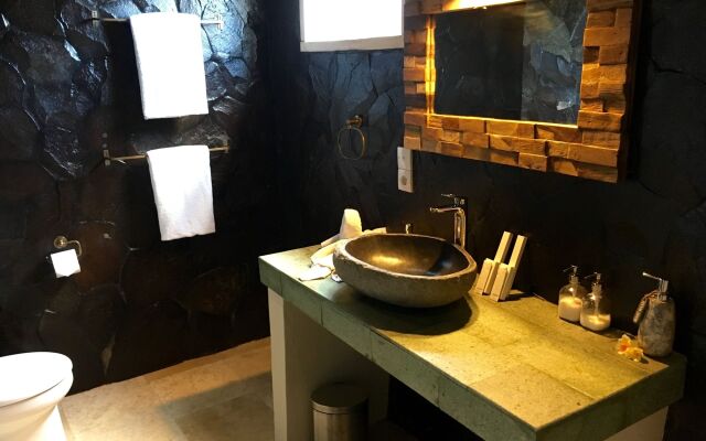 Twin Island Villas & Dive Resort