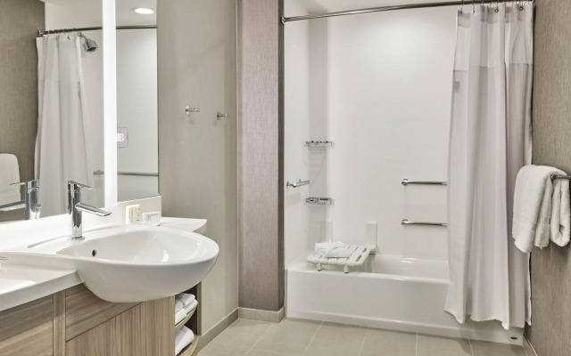SpringHill Suites by Marriott Chicago Chinatown