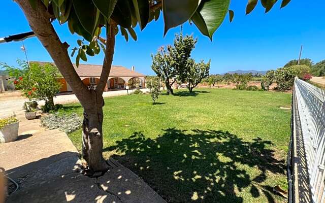 The Arches House IUN F1092