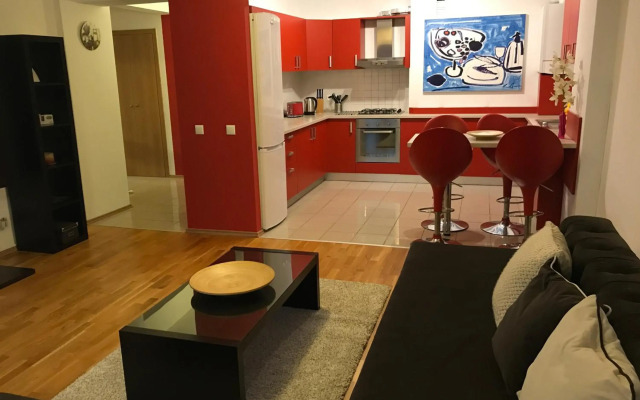 NewTown Bucharest Apartment