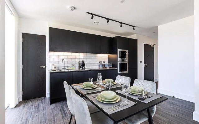 Stylish West London Apartment