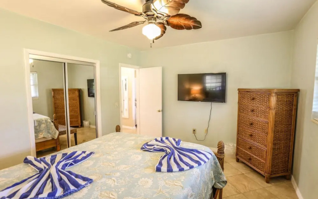 121 Egret Beach House