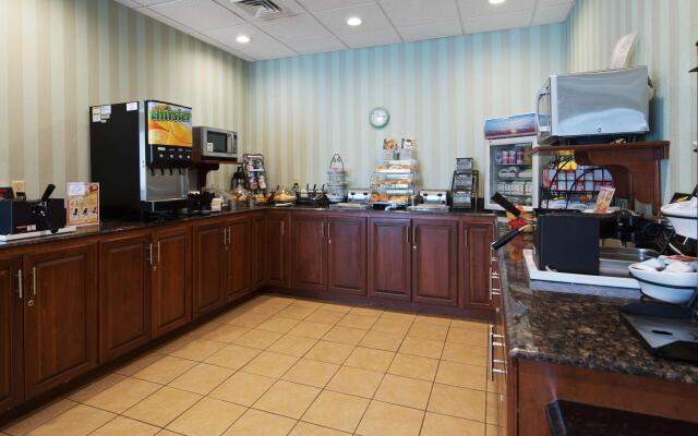 Best Western Staunton Inn