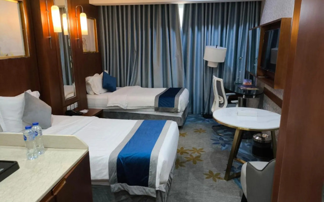 Dabab Hotel by Warwick