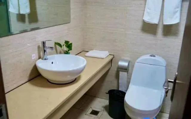 Hangzhou Qiha Hotel(杭州栖哈酒店)