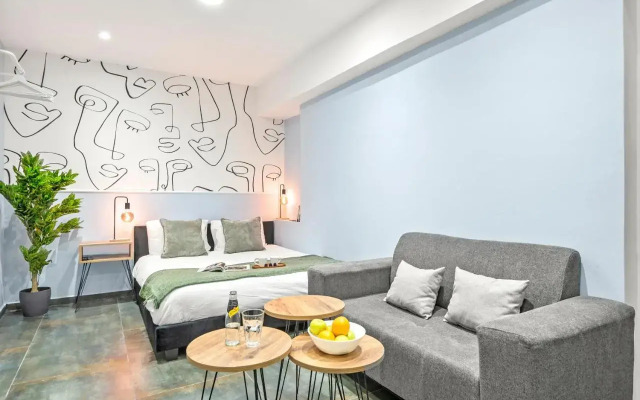 Cozy New Space City Center & steps from beach M7