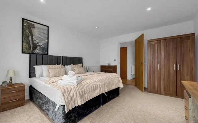 Spacious Serviced Apartments Canary Wharf