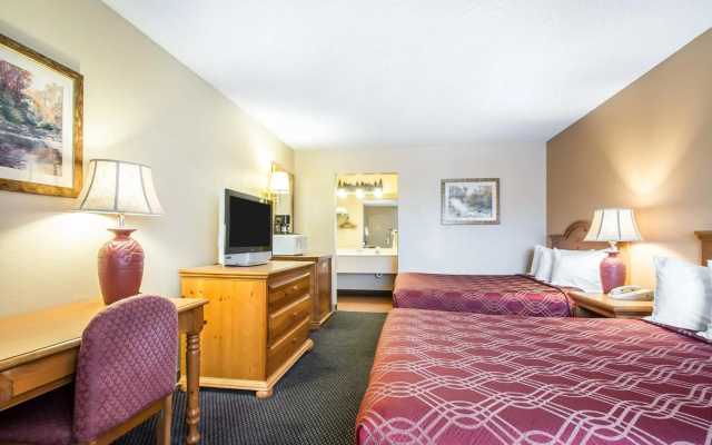 Econo Lodge Springfield I-44