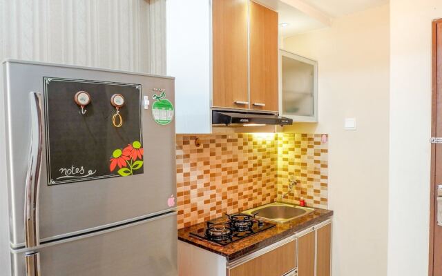 Puri Park View Apartment with Balcony