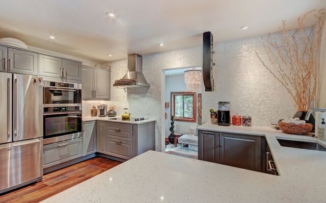 Riverhaus - 3 Br Home