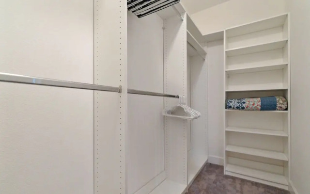 Peaceful 3BR Oasis Private Pool