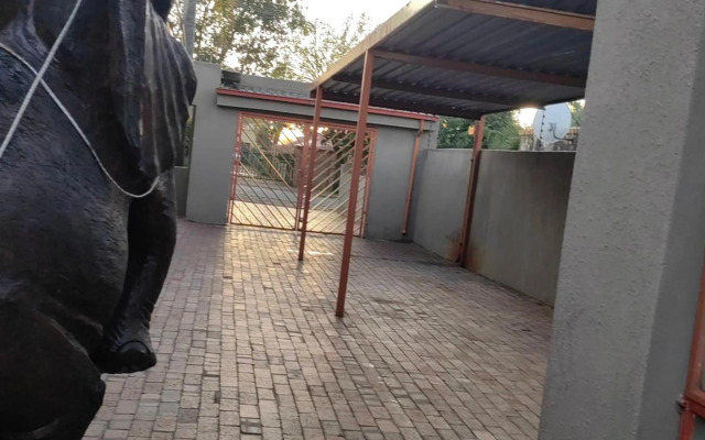 Naisar's Apartments Primrose,Johannesburg