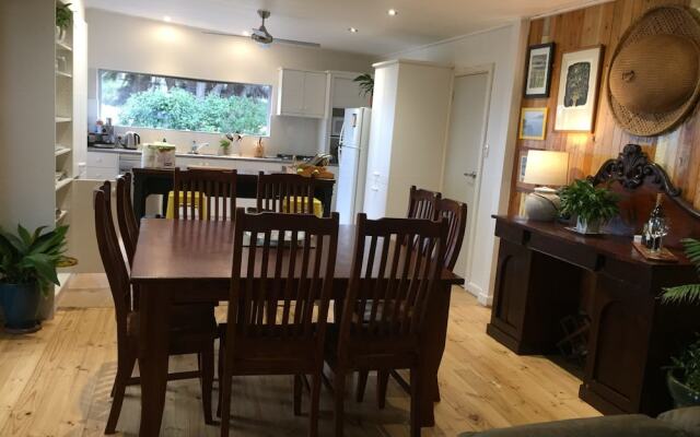 Sandy Feet Retreat - 13 Scenic View Drive