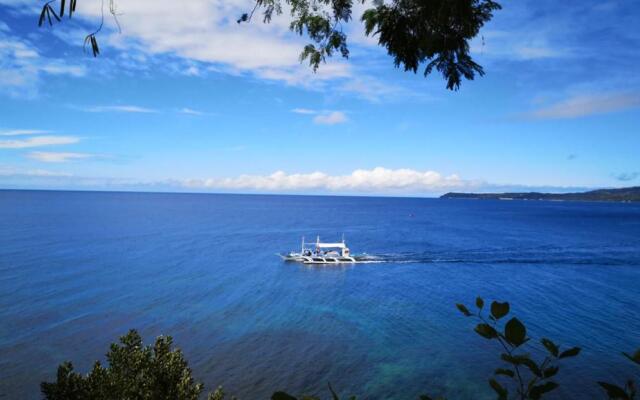 Bohol Lahoy Dive Resort