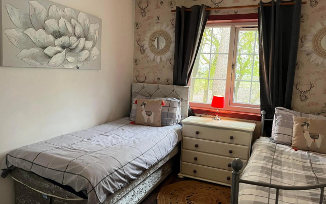 Doocot At Bonnyside House