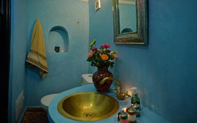 Riad Bleu Topaze