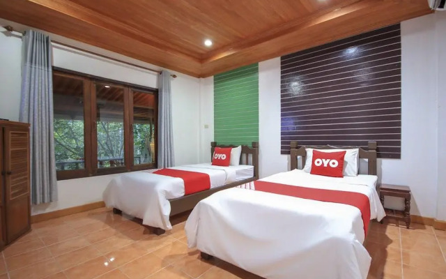 OYO 75353 Loy Chalet Resort