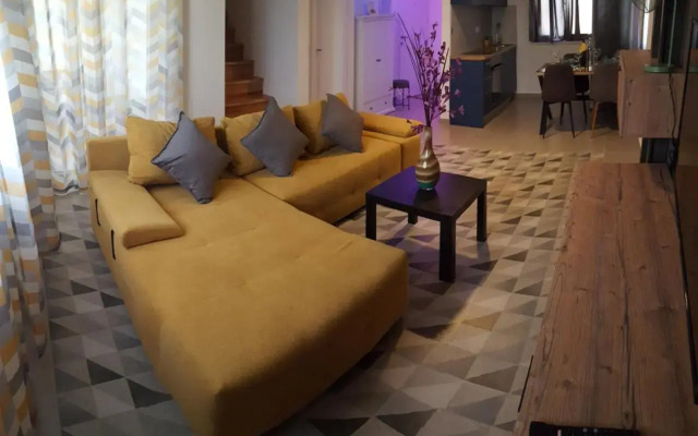 NiMa 2022 apartman, Okrug Gornji