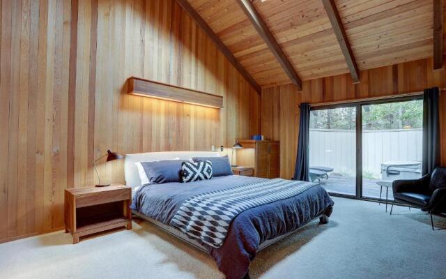 2 Pioneer-AC-Hot Tub-3BR/2BA