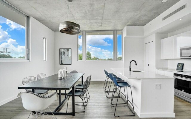 Design District Suites