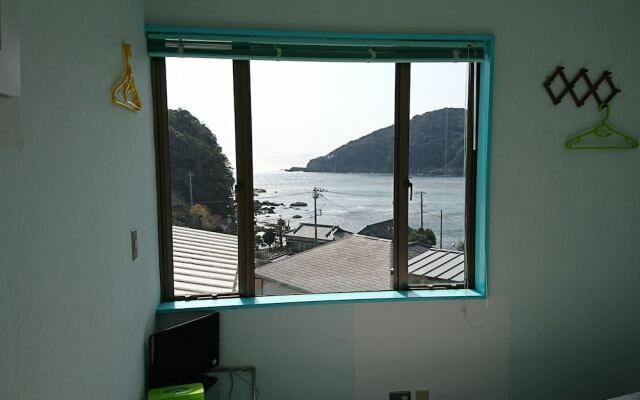 SeaSide INN AQUA - Hostel